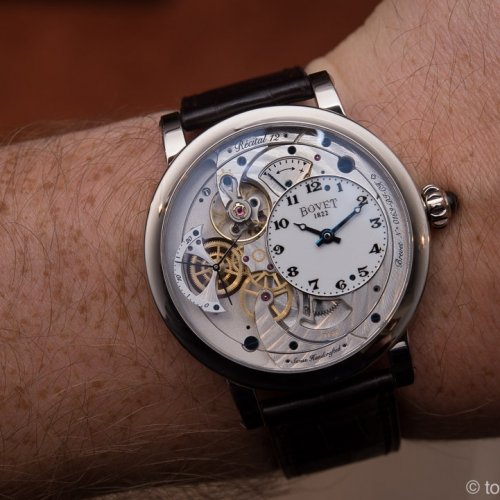 Купить часы Bovet?